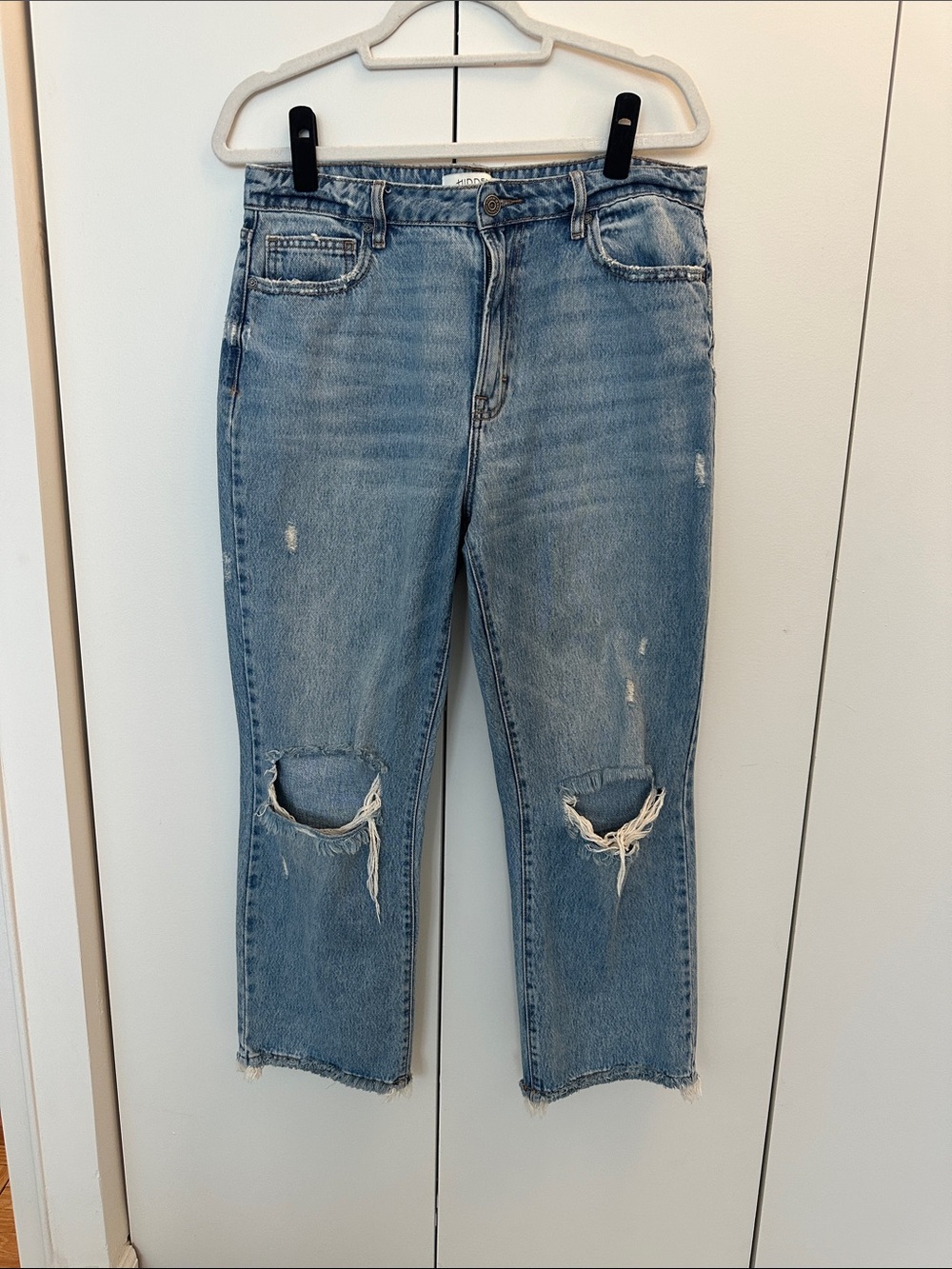 Hidden Distressed Jeans